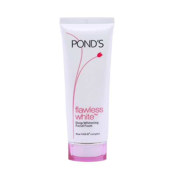 Ponds Flawless White-Facial Foam Deep Whitening