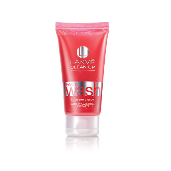 Lakme Clean Up - Face Wash Strawberry